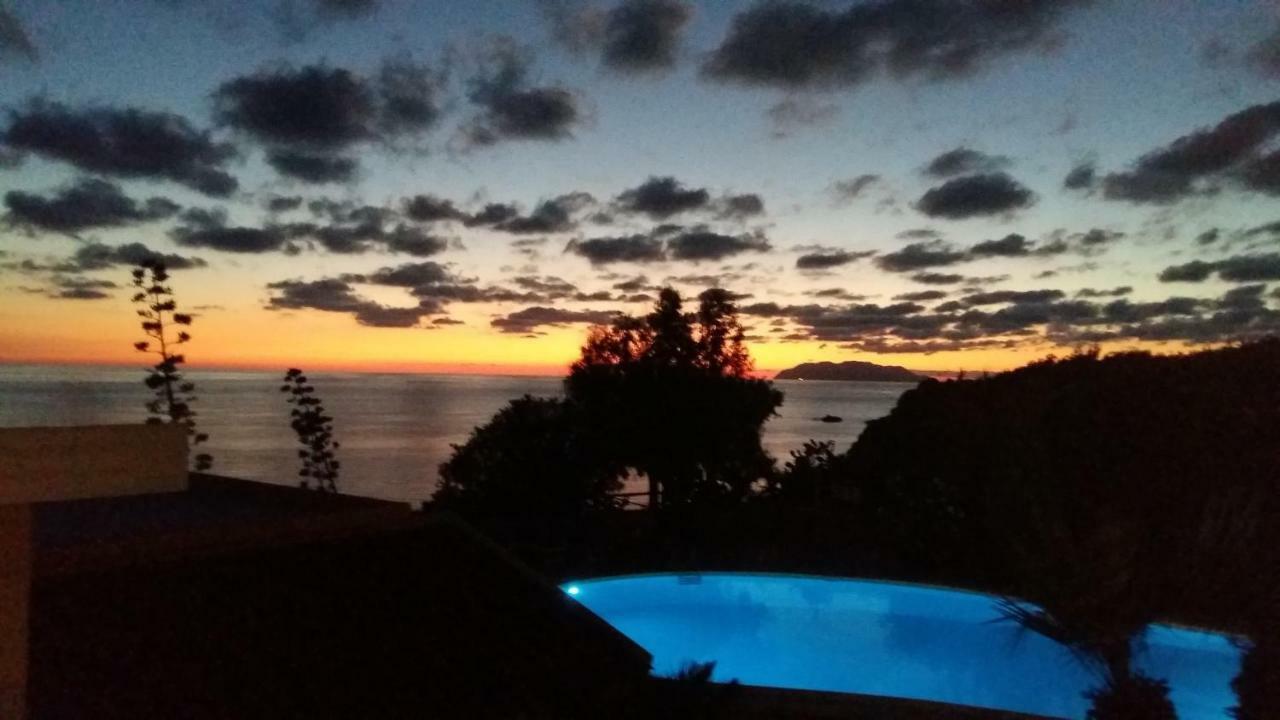 Residence Covo Degli Dei ミラッツォ エクステリア 写真